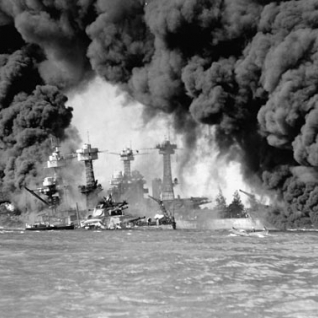 pearl-harbor-attack-3
